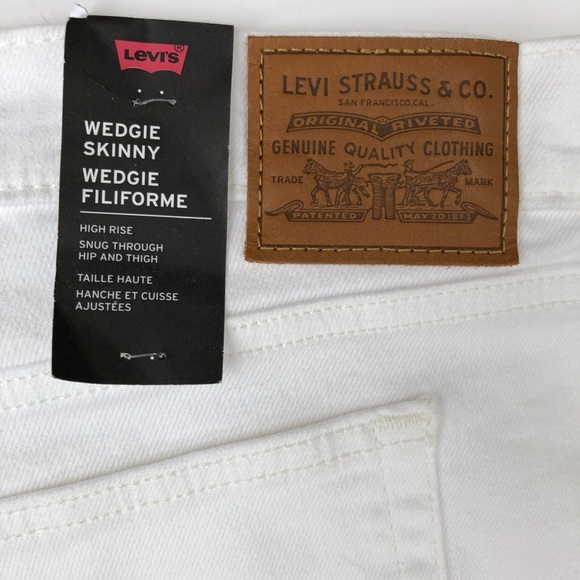 Levi’s Premium Wedgie Skinny Distressed Size 24W White Crop High Waist - Picture 12 of 16